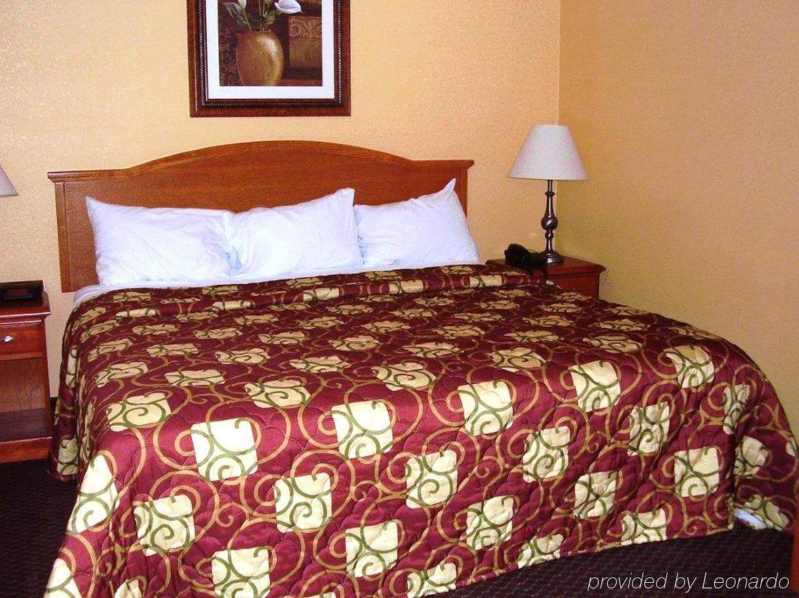 Quality Inn Lawrenceburg Esterno foto